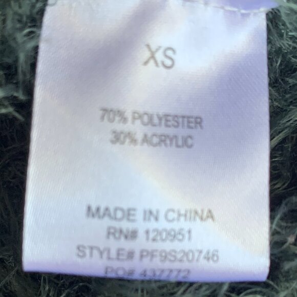 Pink Rose Fuzzy Eyelash Long Sleeve V-Neck Sweater Sz XS - Picture 13 of 14